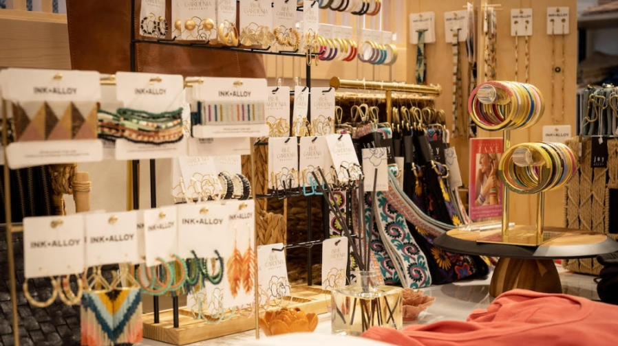 Austin Woman Recommends: Circle C & South Austin - 10 Places To Visit