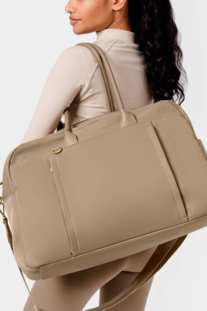 Nylon-Luxe Weekend Bag - Thumbnail 3